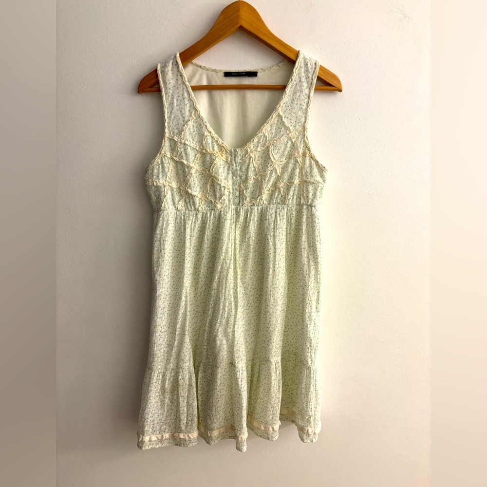 Doe & Rae Sun Dress, White with Micro Floral Pattern, Lined, Size Large, Cotton